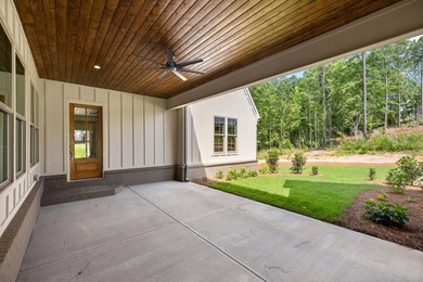 Tucked within one of Newnan's most distinguished golf course - photo 4