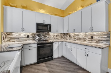 Welcome to your new home! As you pull up you will notice full - photo 15