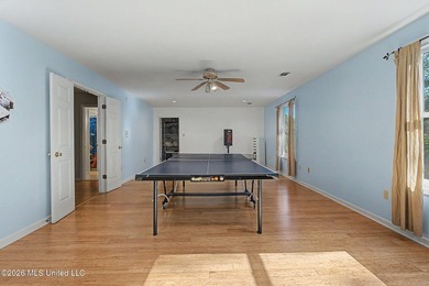 3 ACRES*INGROUND SALTWATER POOL*3 BEDROOM DETACHED APARTMENT * - photo 30