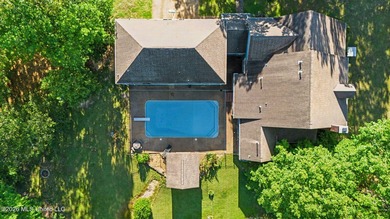 3 ACRES*INGROUND SALTWATER POOL*3 BEDROOM DETACHED APARTMENT * - photo 41
