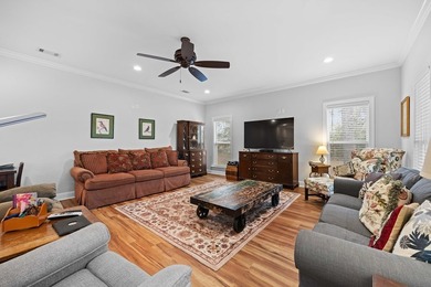 Perfectly maintained, like-new two-bedroom, two-bath home - photo 12