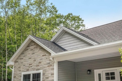 Built in 2025, this beautifully crafted 3-bedroom, 2-bath home - photo 4