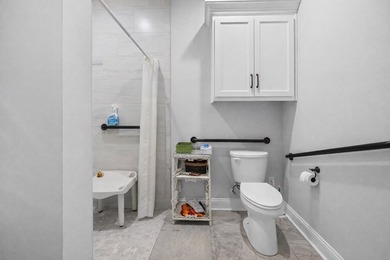 Perfectly maintained, like-new two-bedroom, two-bath home - photo 29