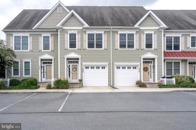 (private lake, pond, coastal) Condo For Sale in Lewes Delaware