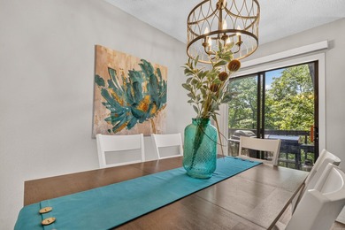Immaculate 2-bedroom, 2-bath condo with stunning Lake Hamilton - photo 11
