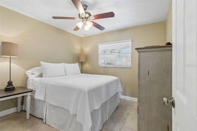 Exceptional opportunity to own an 8-unit fully renovated - photo 16