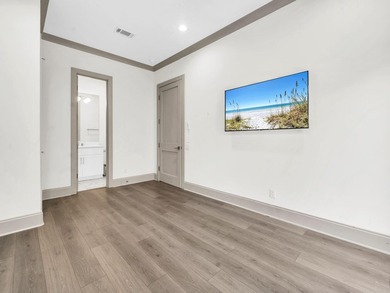 Experience the perfect blend of luxury, location, and lifestyle - photo 18