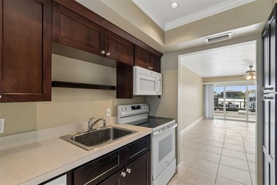 Exceptional opportunity to own an 8-unit fully renovated - photo 28