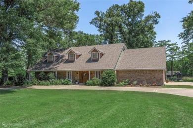 Lake Home For Sale in Shreveport, Louisiana