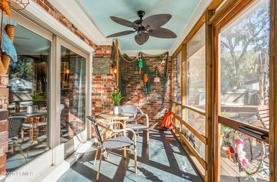 The most distinctive home site in the highly sought-after Mossy - photo 4