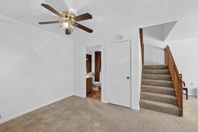 Spacious and well kept town home featuring a newer (2022) AC - photo 11