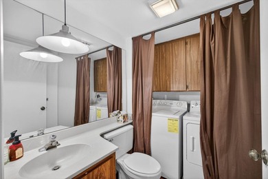 Spacious and well kept town home featuring a newer (2022) AC - photo 14