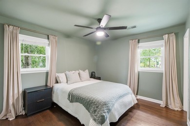 Fully Renovated Wando Woods Gem | Turnkey Living Minutes from - photo 17