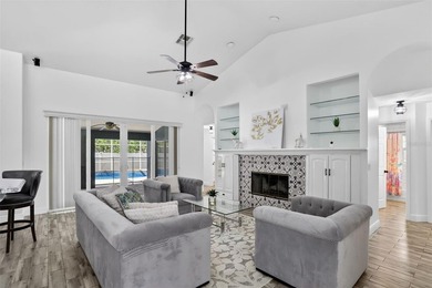 Beautiful and spacious POOL home with newer roof. This - photo 8