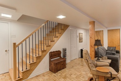 Ce triplex impeccable, entretenu avec le plus grand soin au fil - photo 22