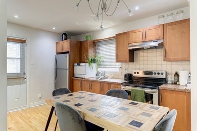 Ce triplex impeccable, entretenu avec le plus grand soin au fil - photo 39