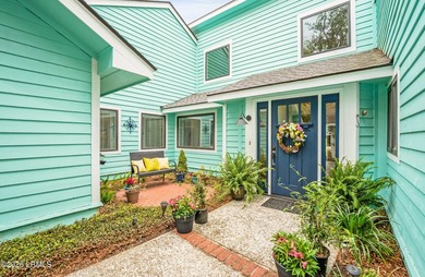 Welcome to 443 BB Sams. Be the next owner of this adorable - photo 3