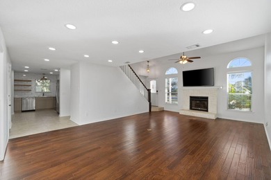 Located on one of Shalimar's established and desirable coastal - photo 9