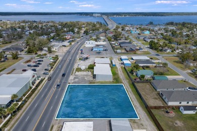 Deer Point Lake Condo For Sale in Lynn Haven Florida