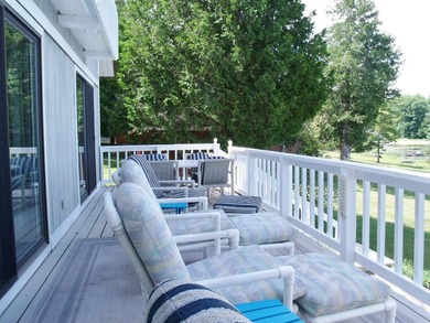 This Well Maintained Chalet Has Some Beautiful Panoramic Views - photo 11