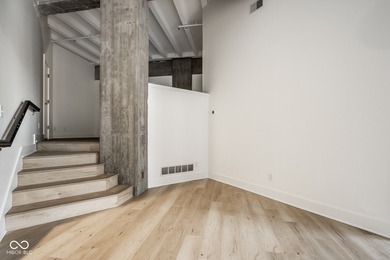 Experience urban living at its finest in this stylish 2-bedroom