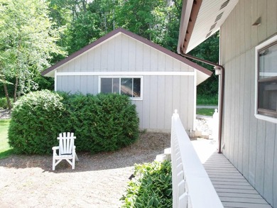 This Well Maintained Chalet Has Some Beautiful Panoramic Views - photo 44