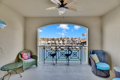 Lovely Harbor front unit with sunny eastern exposure. Beautiful - photo 3