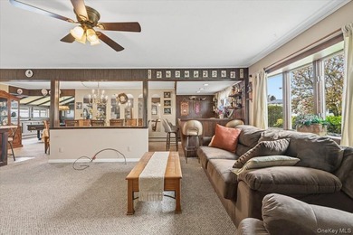 Welcome to this spacious 5-bedroom, 2-full-bath Colonial - photo 6