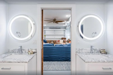 WELCOME HOME to your quintessential Beach Retreat. BAHAMA BREEZE - photo 12