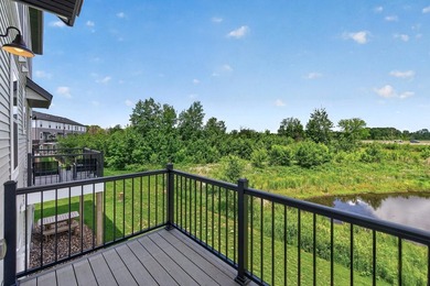 Welcome to this beautifully maintained townhome offering 2,268 - photo 8