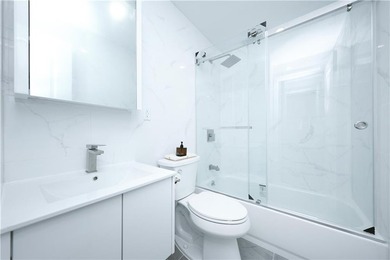 Welcome to this Brand-new construction/modern design /oversized - photo 9