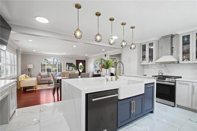 Style, space, and opportunity come together in this beautifully - photo 8