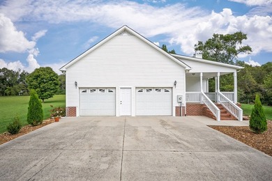 This custom built one level home is situated on a peaceful 13.04 - photo 32