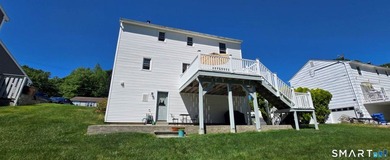 Opportunity awaits in this 3-bedroom Colonial located on a quiet - photo 6