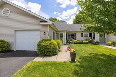 RARE OPPORTUNITY! Move-in ready, one-floor living in the heart - photo 1
