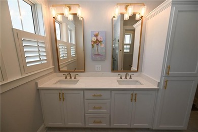 Perfectly positioned along the Grand National golf course in - photo 35