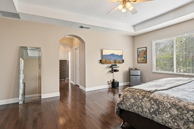 Welcome to this beautifully maintained 5 bedroom, 3 and a half - photo 38