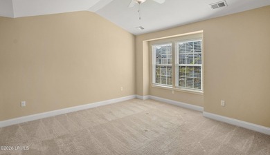 Upgraded 2 Bedroom Townhome with Attached Garage in Azalea - photo 10