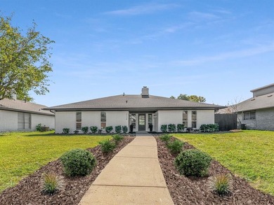 Lake Ray Hubbard Home For Sale in Rowlett Texas