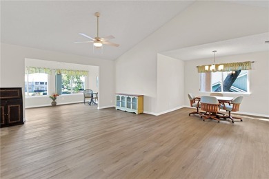 Enjoy paradise in sunny Sebastian! This charming 2nd floor condo - photo 4