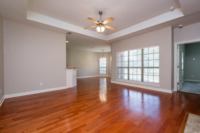 Welcome golfers! Pretty home with a great floorplan backing up - photo 11