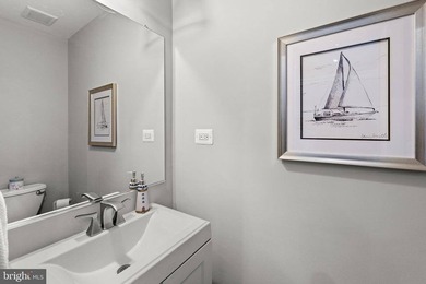 Experience Lake of the Woods main lake waterfront living with - photo 9