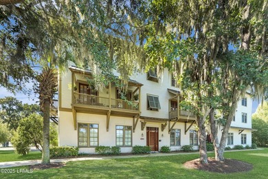 Charming 3-bedroom, 3-bath condo in the heart of Habersham - photo 1