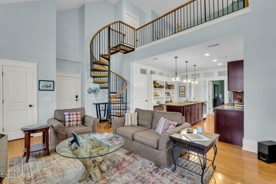 Charming 3-bedroom, 3-bath condo in the heart of Habersham - photo 6