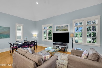 Charming 3-bedroom, 3-bath condo in the heart of Habersham - photo 8