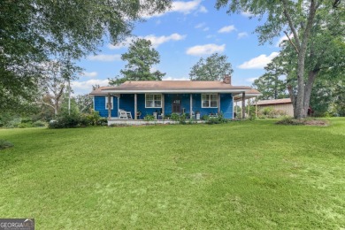 Lake Home For Sale in Franklin, Georgia
