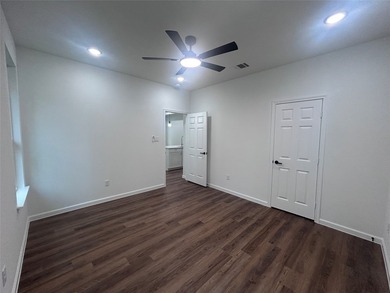 Welcome to this exquisite new construction home that perfectly - photo 11
