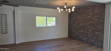 URBAN LIVING FULLY REMODELED. Ready for quick move-in! This - photo 14
