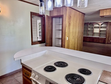 Wonderful 4BR/2BA home in a great neighborhood with a partial - photo 16