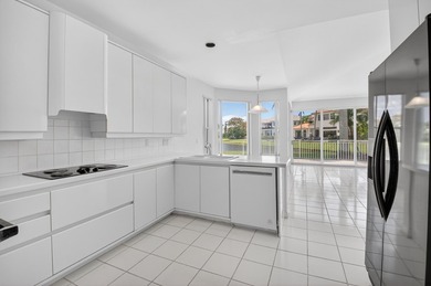 Rare opportunity in The Hamptons at Woodfield Country Club. This - photo 19